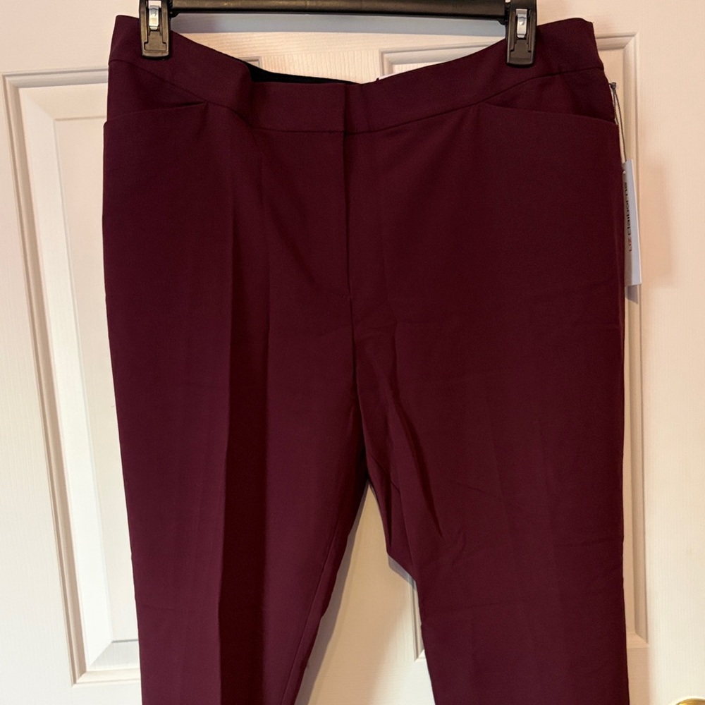 Liz Claiborne NWT burgundy Emma classic ankle length dress pants size 16